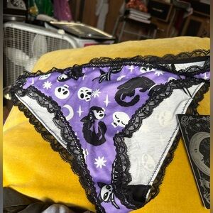 Large KILLSTAR purr off panty nwt new knickers cats skulls dead purple goth